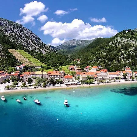 Studio Trstenik 10110b Appartement *